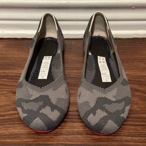 Rothy’s Grey Camo Flats Sz. 10 Retired